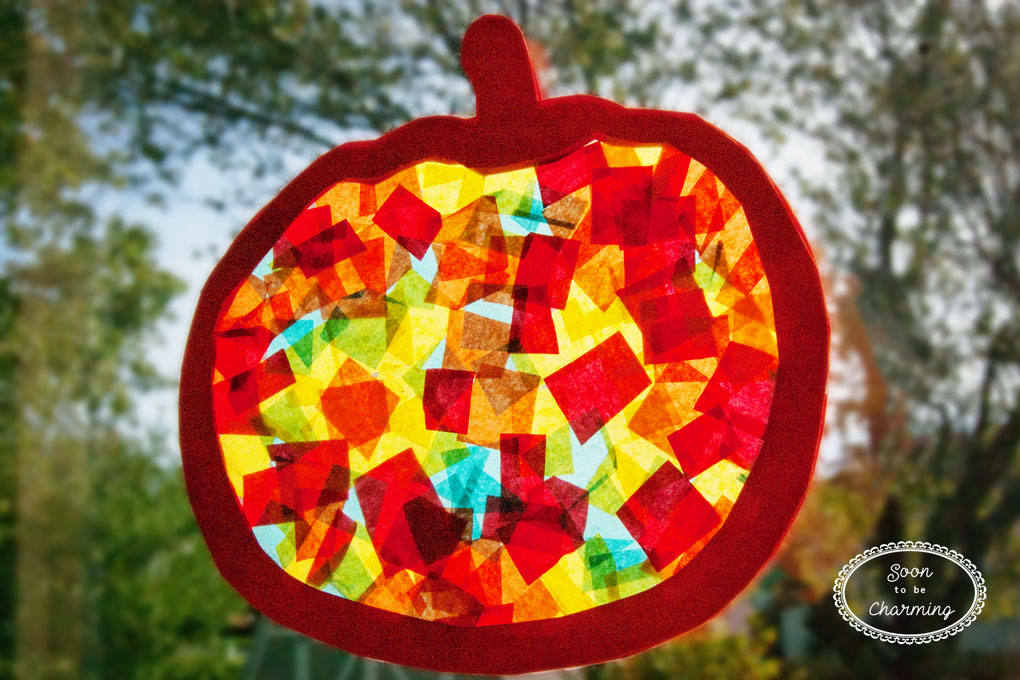 DIY Kids Fall Sun Catcher