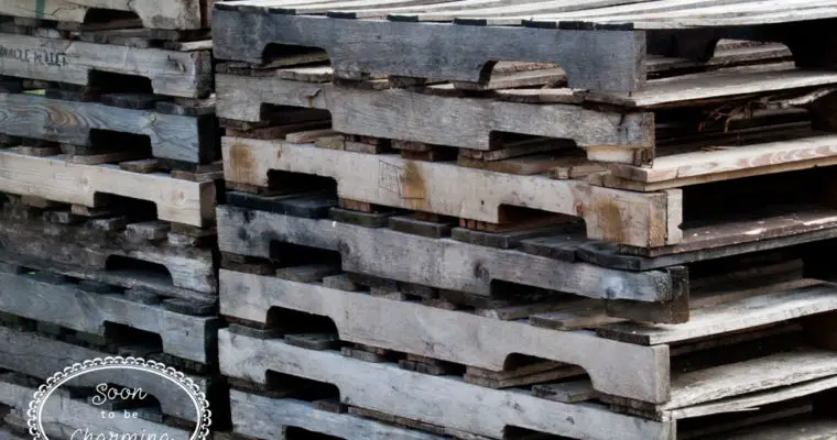 Creating a Mudroom Part 2: Pallet Wall