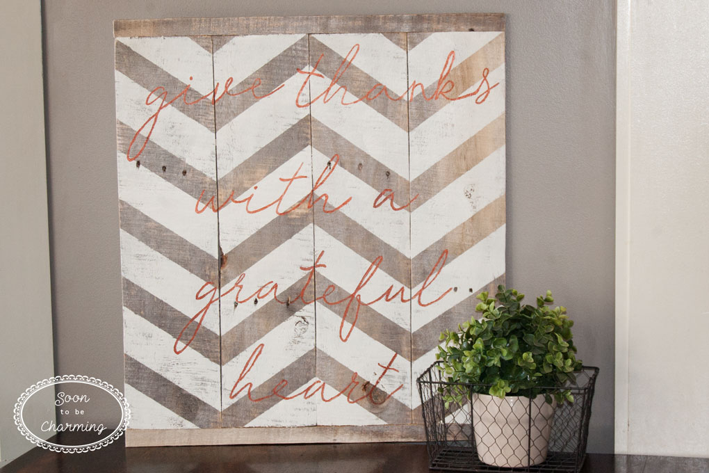 DIY Pallet Sign