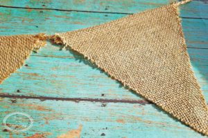 Easy Burlap Banner