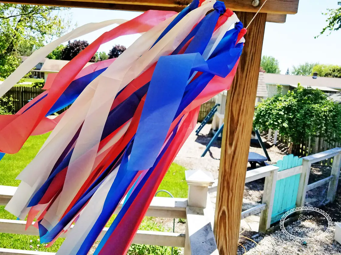 Your Kids Will Love This Simple Holiday Wind Catcher