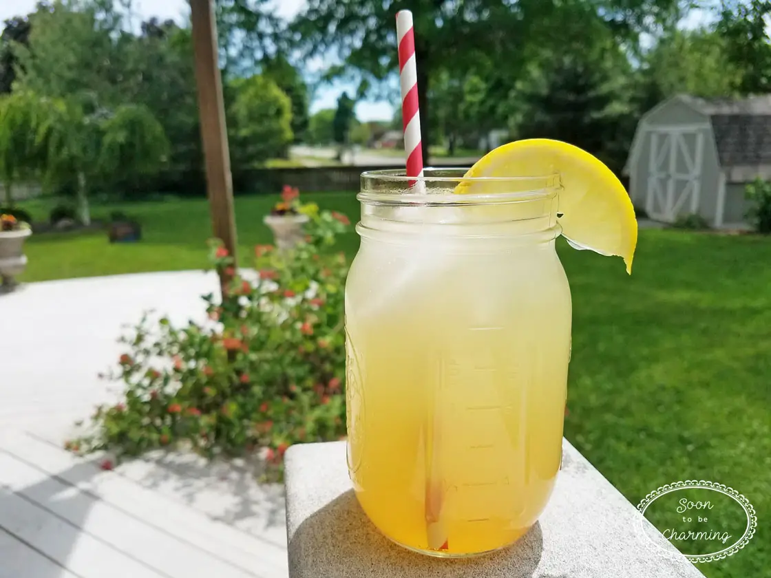 How To Have The Best Lemonade Bar